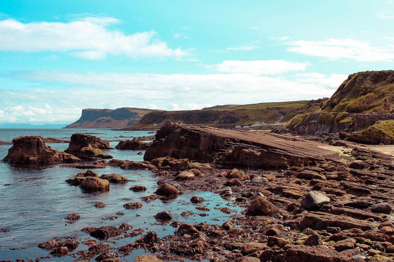 Taise Veiw Appartement Ballycastle Buitenkant foto