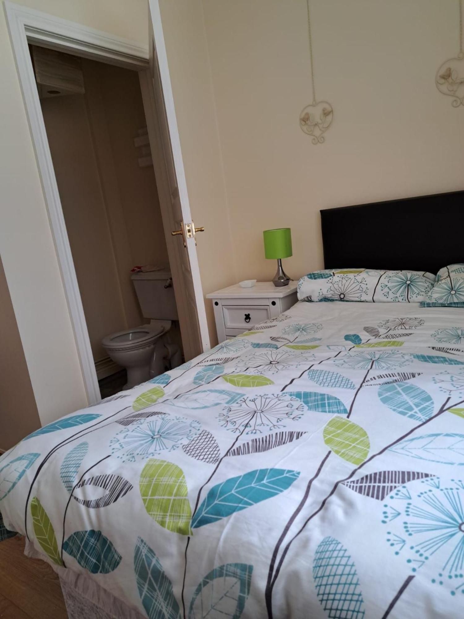 Taise Veiw Appartement Ballycastle Buitenkant foto